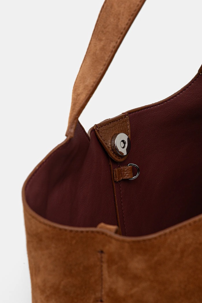 Coccinelle kabelka hobo dámska semišová E1.THE.11.01.01 hnedá