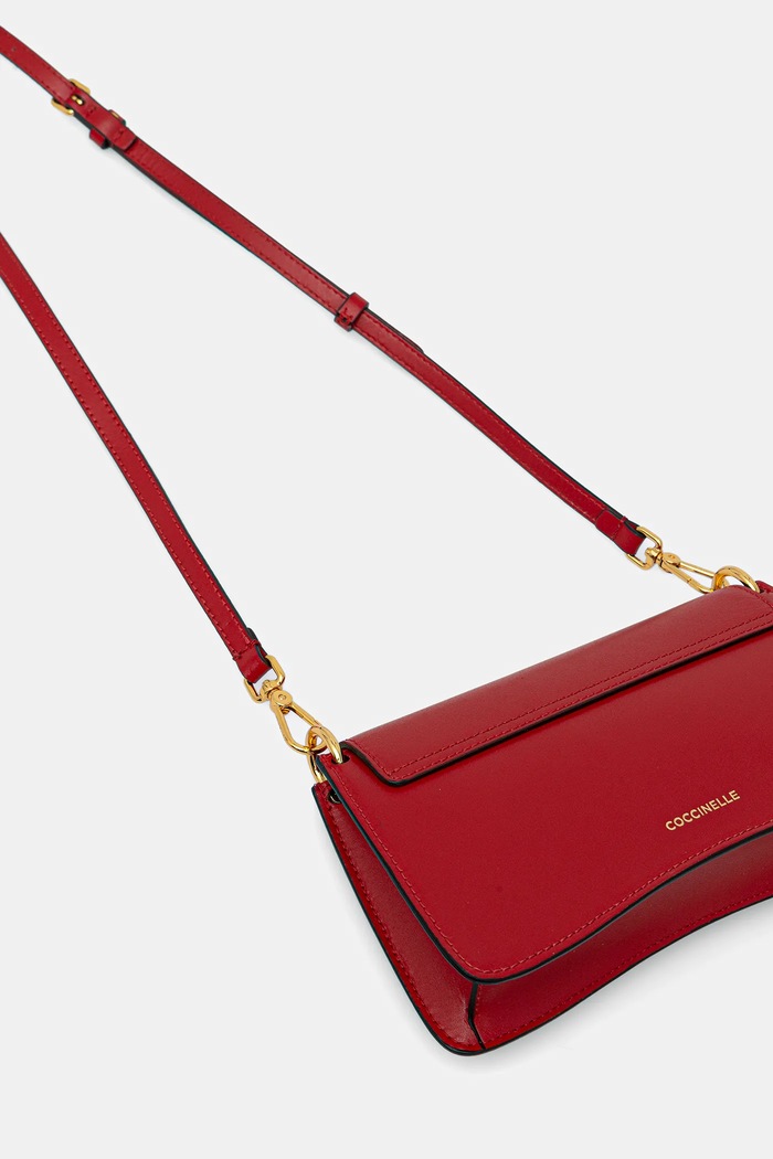 Doplňky Coccinelle crossbody kabelka dámská kožená E5.SSK.27.01.01 červená