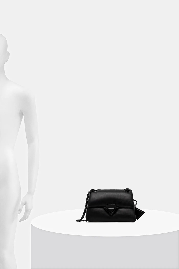 Aldo Poseta SOFTPUFF.008