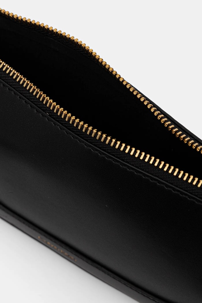 Kabelka Calvin Klein LV04F1046G čierna
