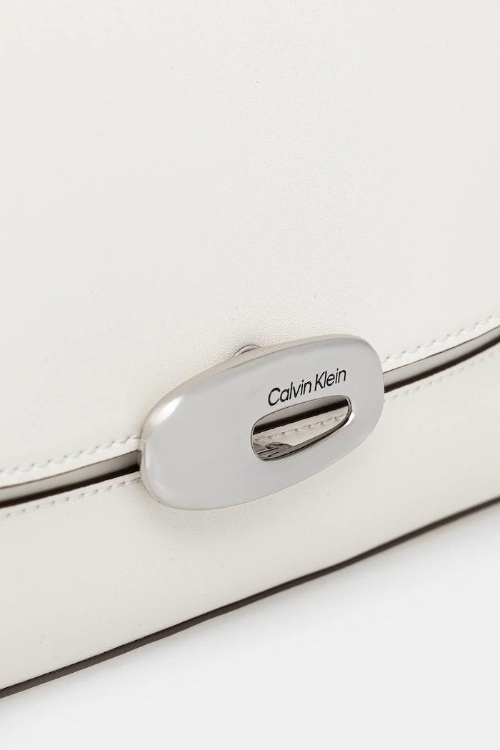 Чанта Calvin Klein бял LV04F3146G