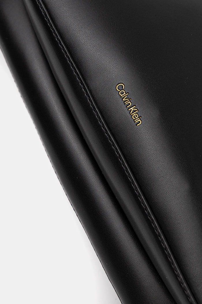 Calvin Klein torebka czarny LV04F3146G