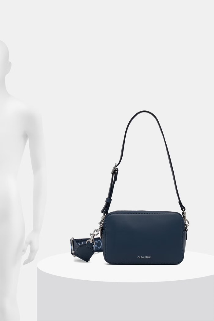 Calvin Klein crossbody kabelka dámská z imitace kůže LV04F3165G