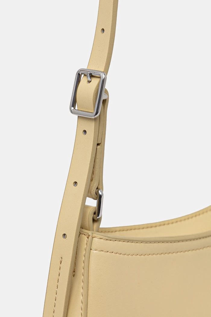 Calvin Klein taška dámská z imitace kůže žlutá LV04F3170G