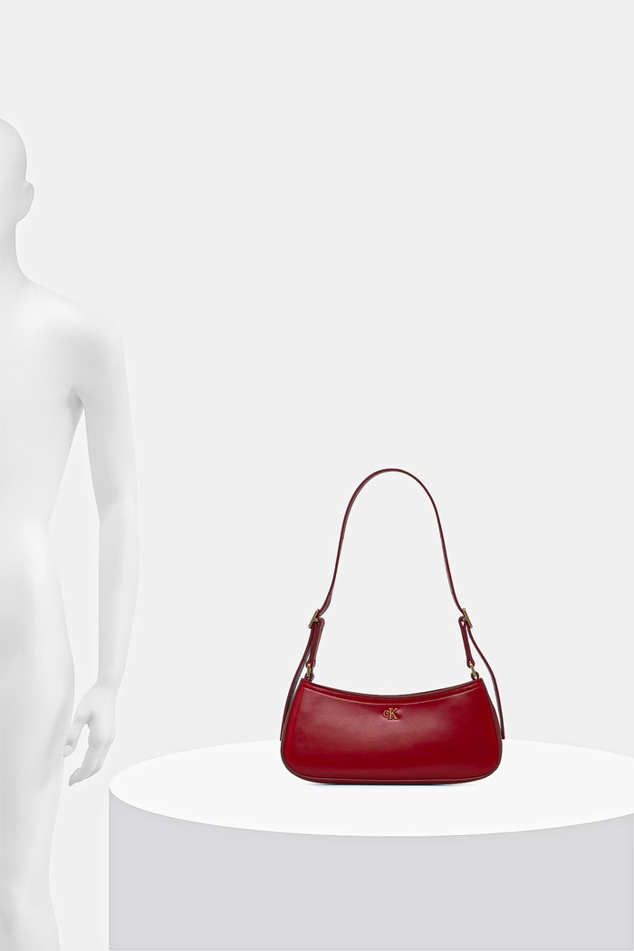 Calvin Klein чанта дамска от имитация на кожа LV04F3170G