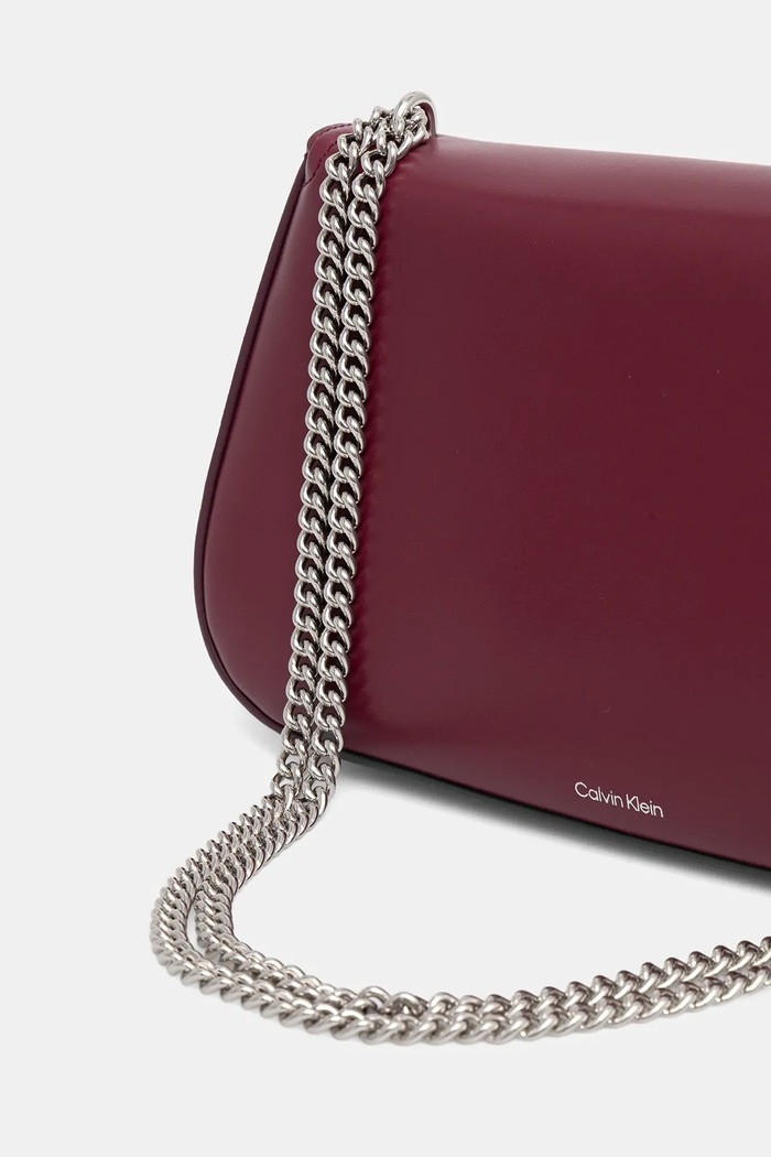 Doplňky Calvin Klein Crossbody kabelka dámská z imitace kůže LV04F3171G burgundské
