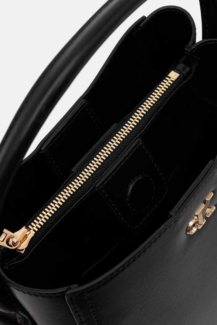 Calvin Klein geantă crossbody pentru femei cu imitație de piele LV04F3174G negru