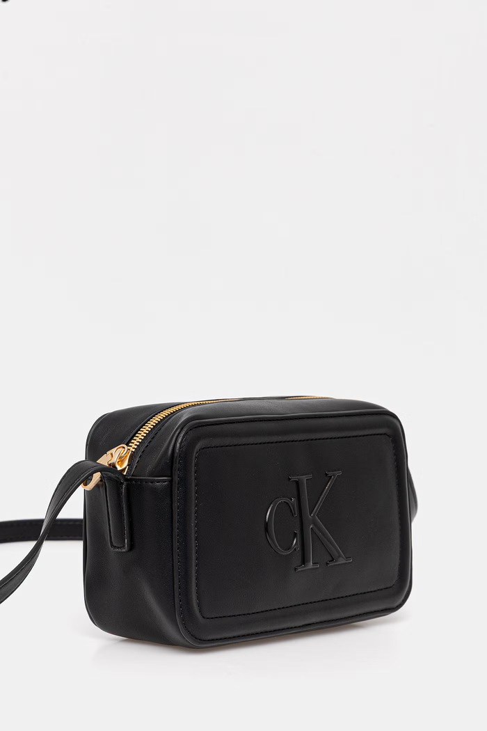 Calvin Klein keresztpántos táska női műbőr LV04F3220G fekete SS26