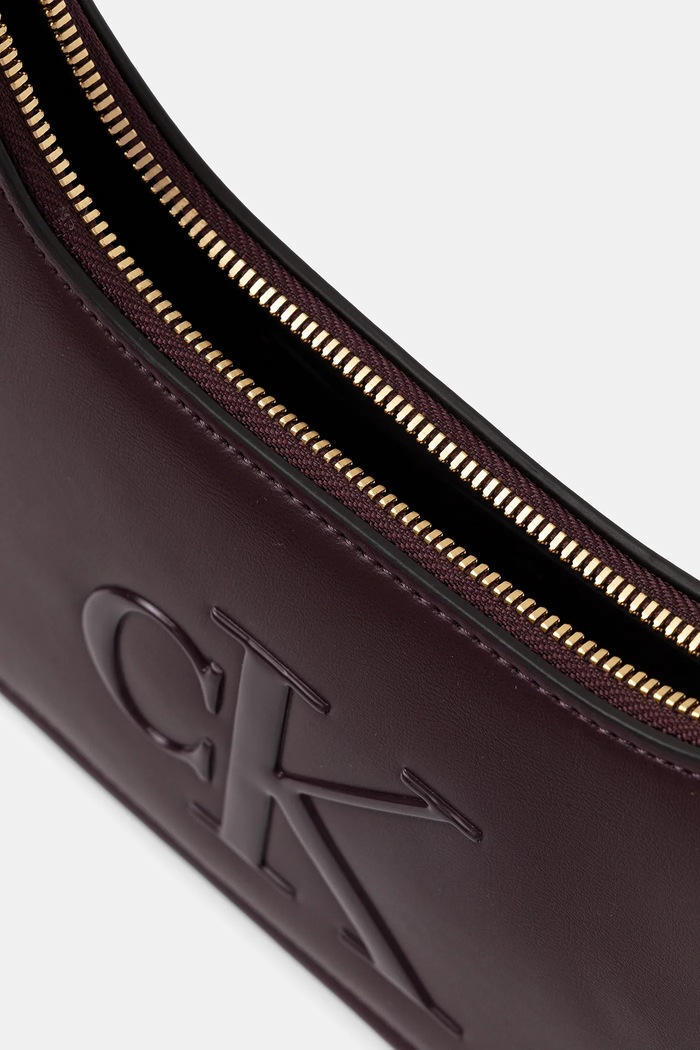 Calvin Klein baguette kabelka dámská z imitace kůže LV04F3230G fialová