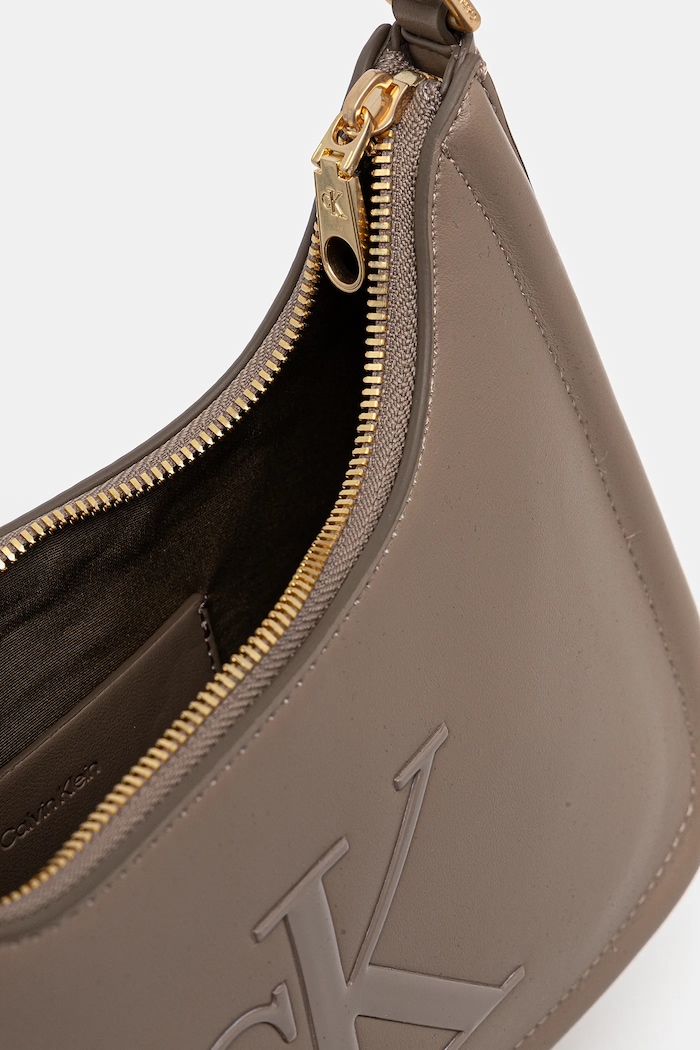 Calvin Klein baguette γυναικεία από απομίμηση δέρματος μπεζ LV04F3230G