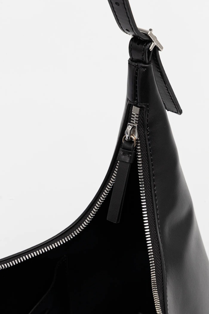 Δερμάτινη τσάντα Calvin Klein LV04F3262G μαύρο