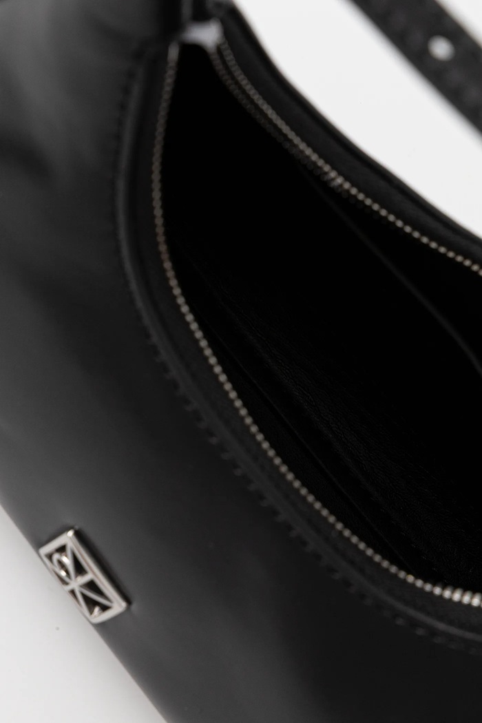 Calvin Klein borsa a mano in pelle LV04F3263G nero