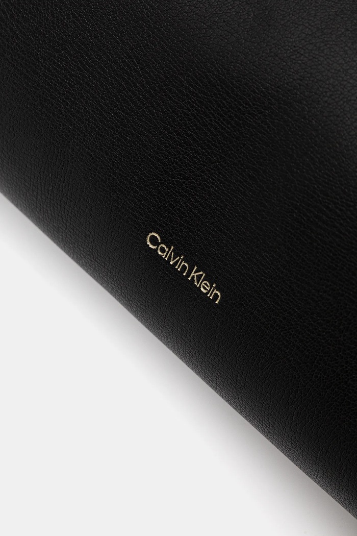 Calvin Klein női műbőr táska fekete LV04F3272G