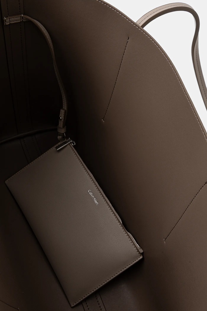 Calvin Klein shopper γυναικεία από απομίμηση δέρματος LV04F3274G μπεζ