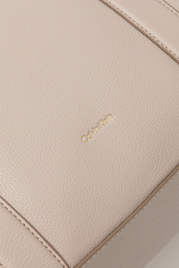 Calvin Klein torebka beżowy LV04F3294G