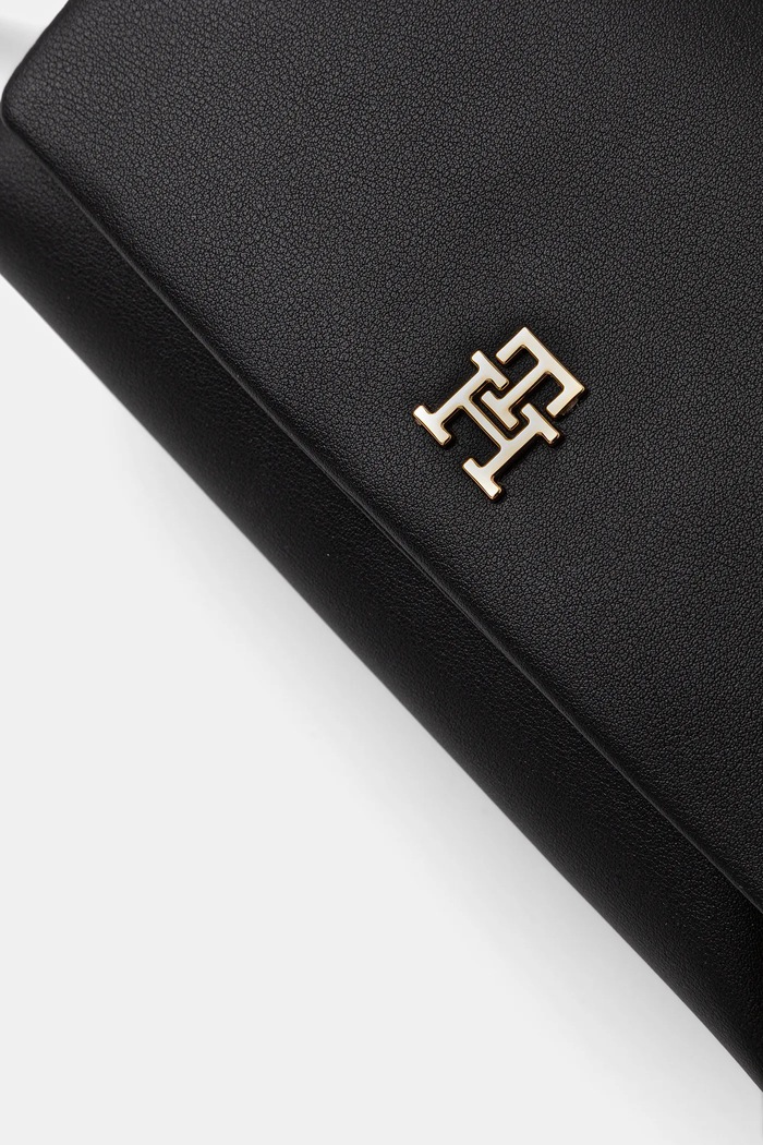 Kabelka Tommy Hilfiger čierna AW0AW17698