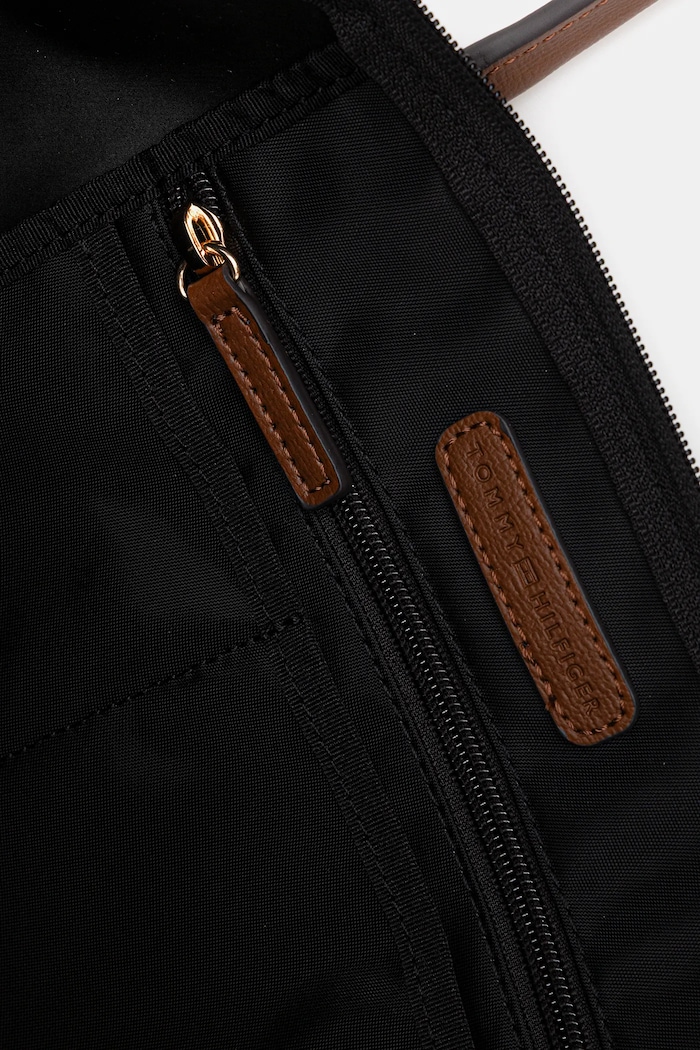 Shopper γυναικεία Tommy Hilfiger μαύρο AW0AW17711