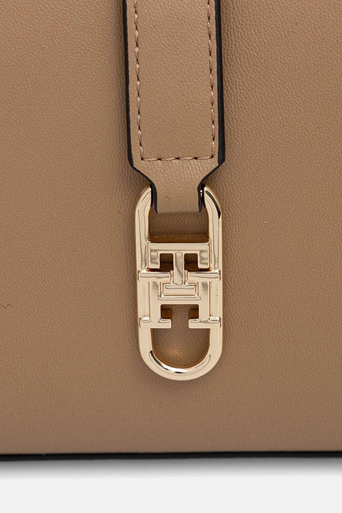 Kabelka Tommy Hilfiger béžová AW0AW18005