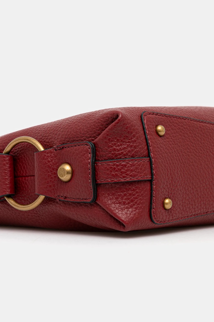 Guess hobo torbica ženska iz umetnega usnja CAMDEN HWBB93.08180 rdeča