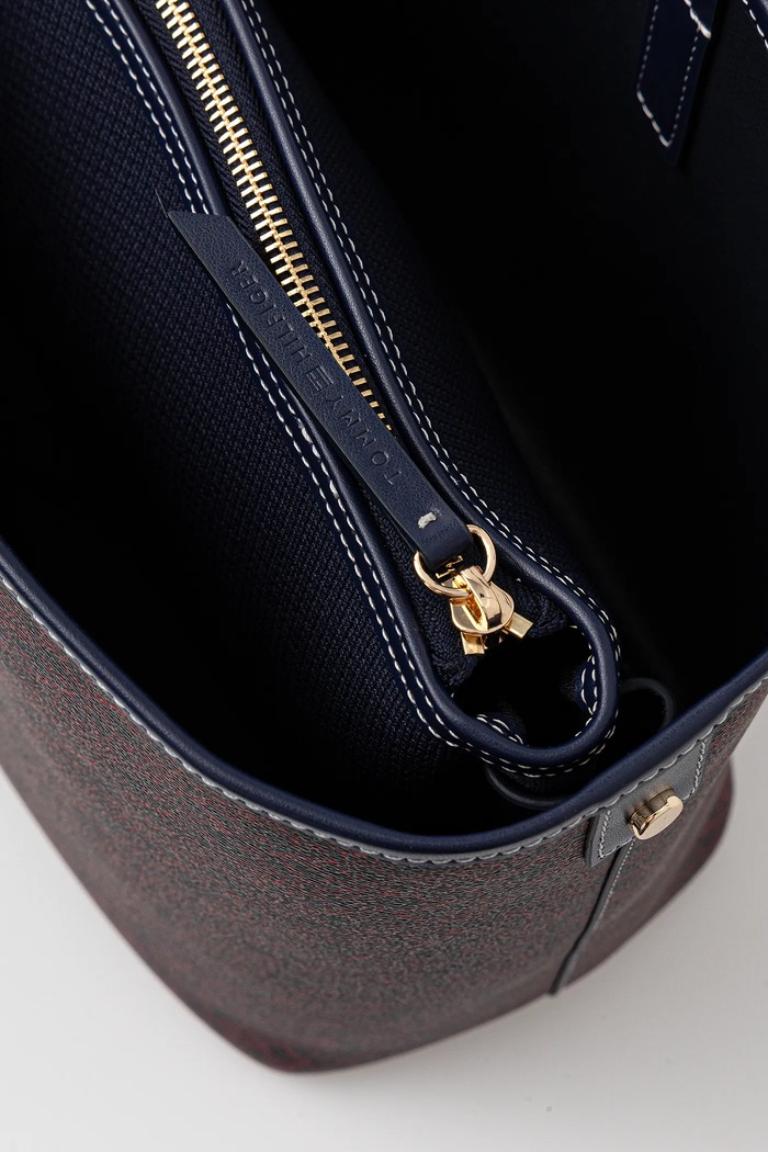 Kabelka Tommy Hilfiger AW0AW17696 červená