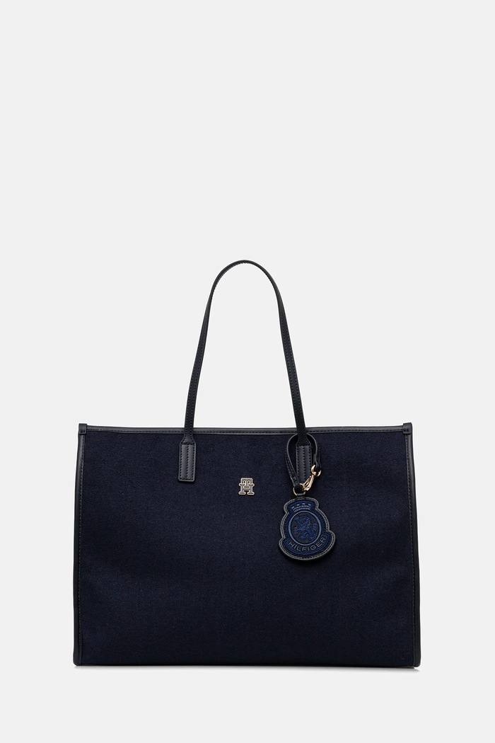 Tommy Hilfiger torebka mieści A4 granatowy AW0AW18215
