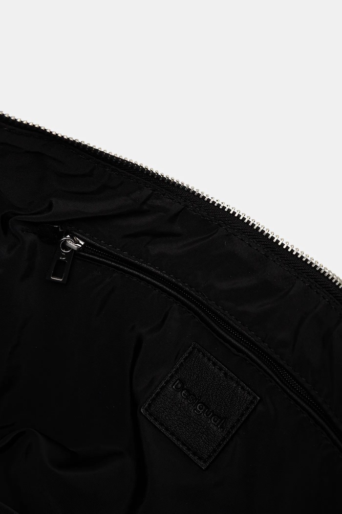 Kabelka Desigual QUEBEC WHIPSTITCH PAT 25WAXP77 čierna