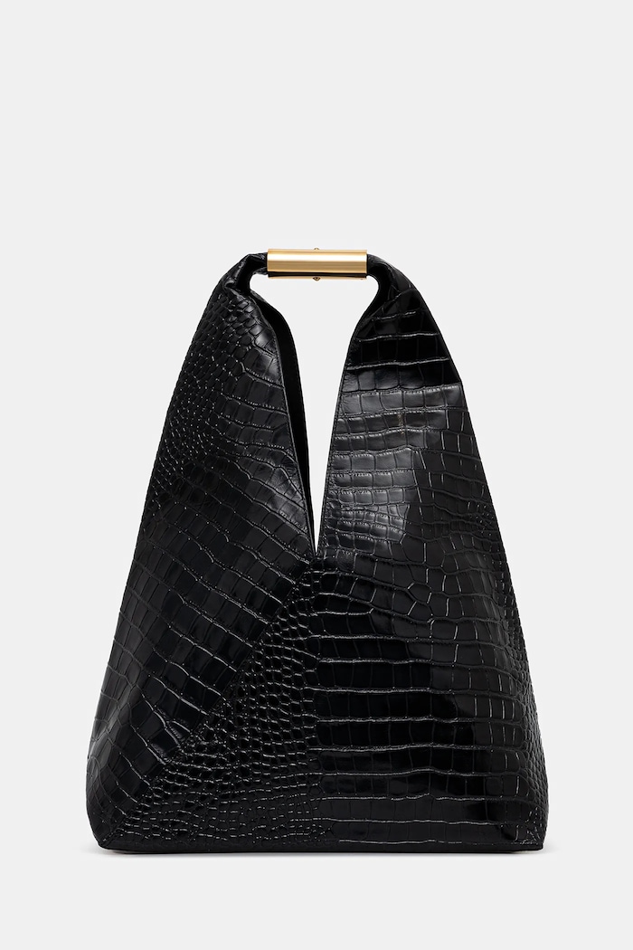 Δερμάτινη τσάντα MM6 Maison Margiela χωράει Α4 μαύρο SB6WD0043.P8650.T8013