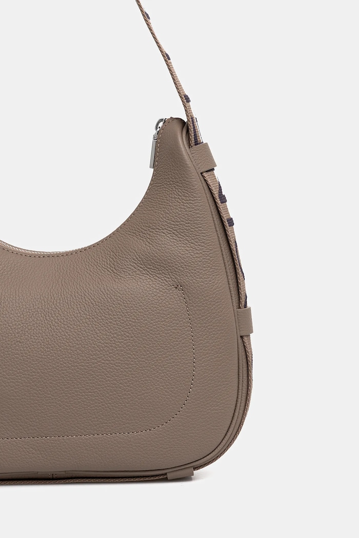 Accesorii Coccinelle Geantă de piele RAQUEL E1.SQ0.13.02.01 maro