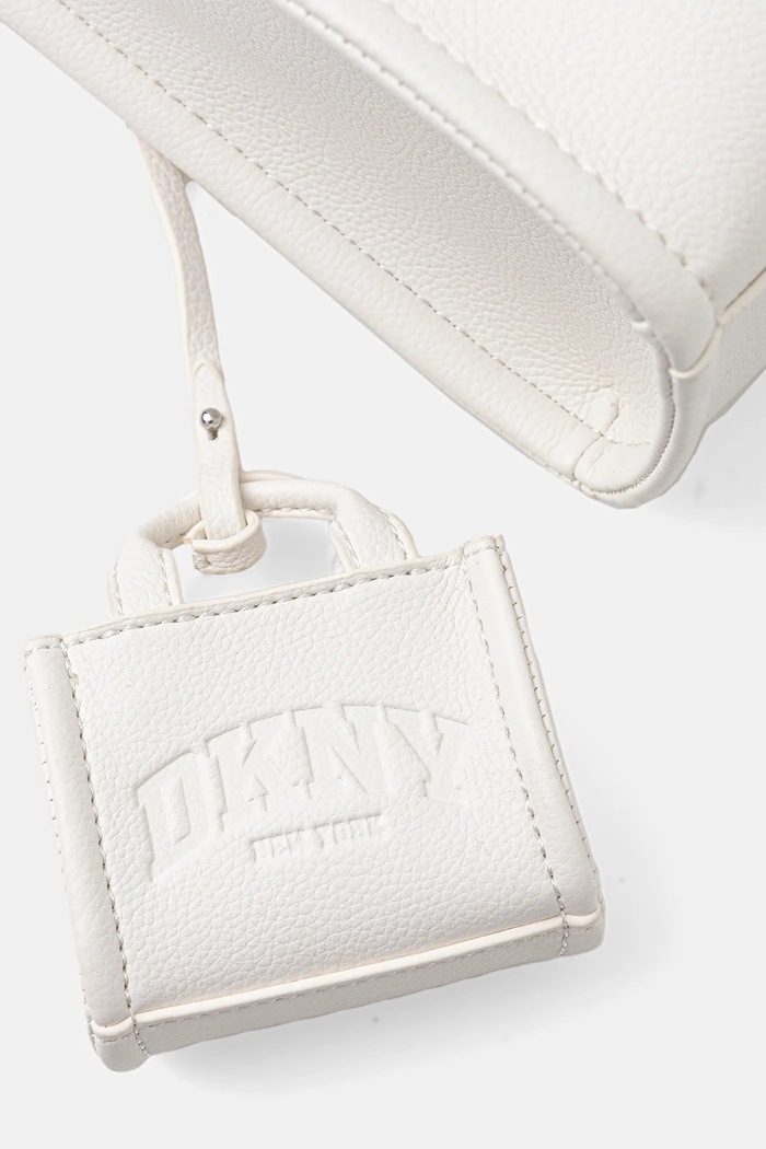 Kabelka Dkny HADLEE bílá R53AAC80