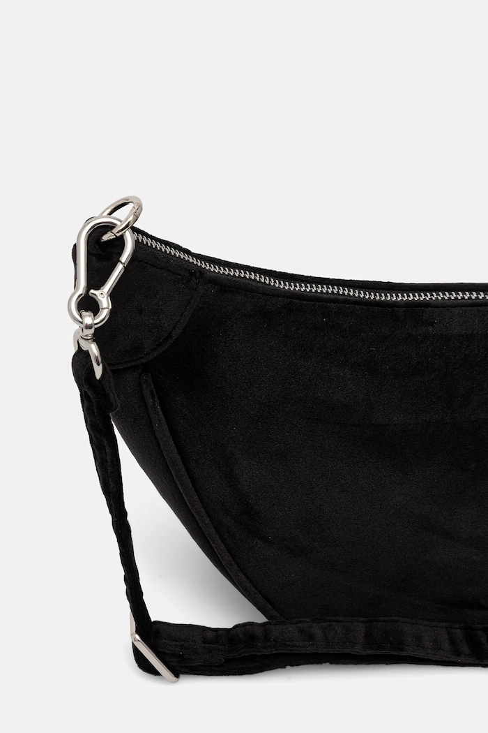 Αξεσουάρ Juicy Couture τσάντα κρουασάν γυναικεία βελούρινη Kimberly BIJQL8933WPO μαύρο