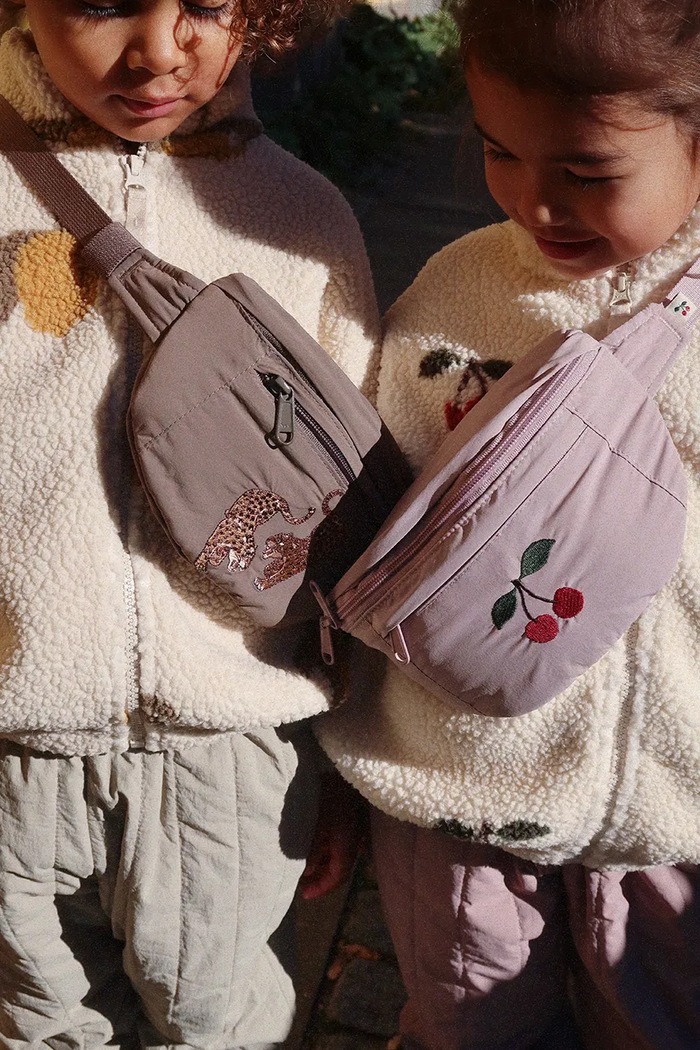 Konges Sløjd Gyerek övtáska JUNO BUMBAG rózsaszín KS103485.G.9BYA