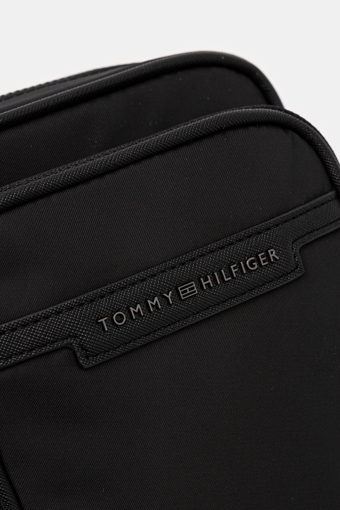 Σακίδιο Tommy Hilfiger μαύρο AM0AM13465