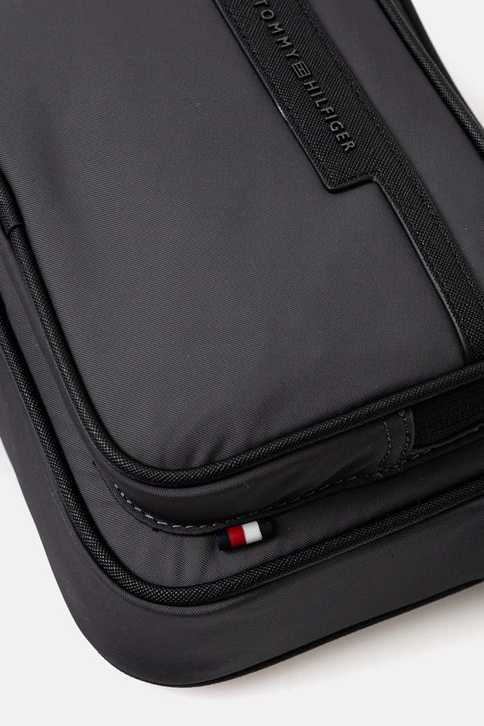 Ľadvinka Tommy Hilfiger sivá AM0AM13468