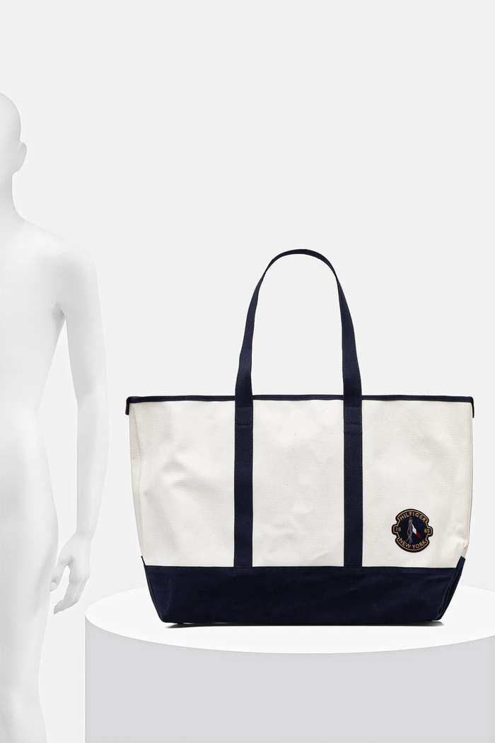 Tommy Hilfiger geantă 57 x 38 x 15 cm AM0AM13557
