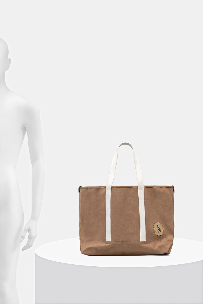 Tommy Hilfiger geantă 57 x 38 x 15 cm AM0AM13557