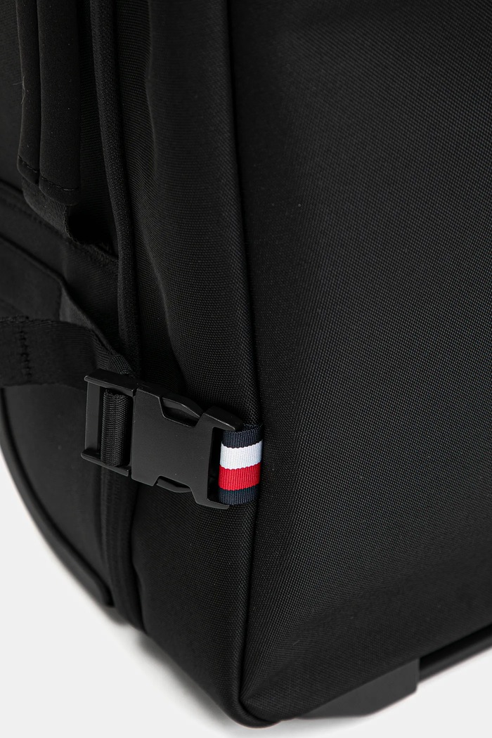 Kufr Tommy Hilfiger AM0AM13474 černá