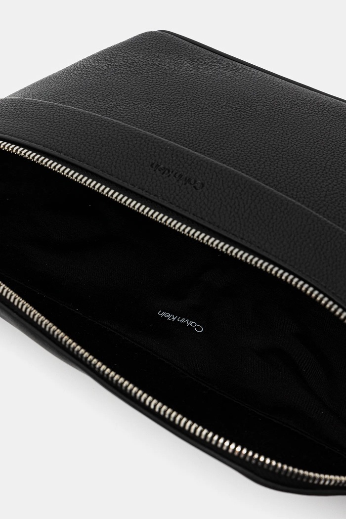 Calvin Klein nerka czarny LV04D3002G