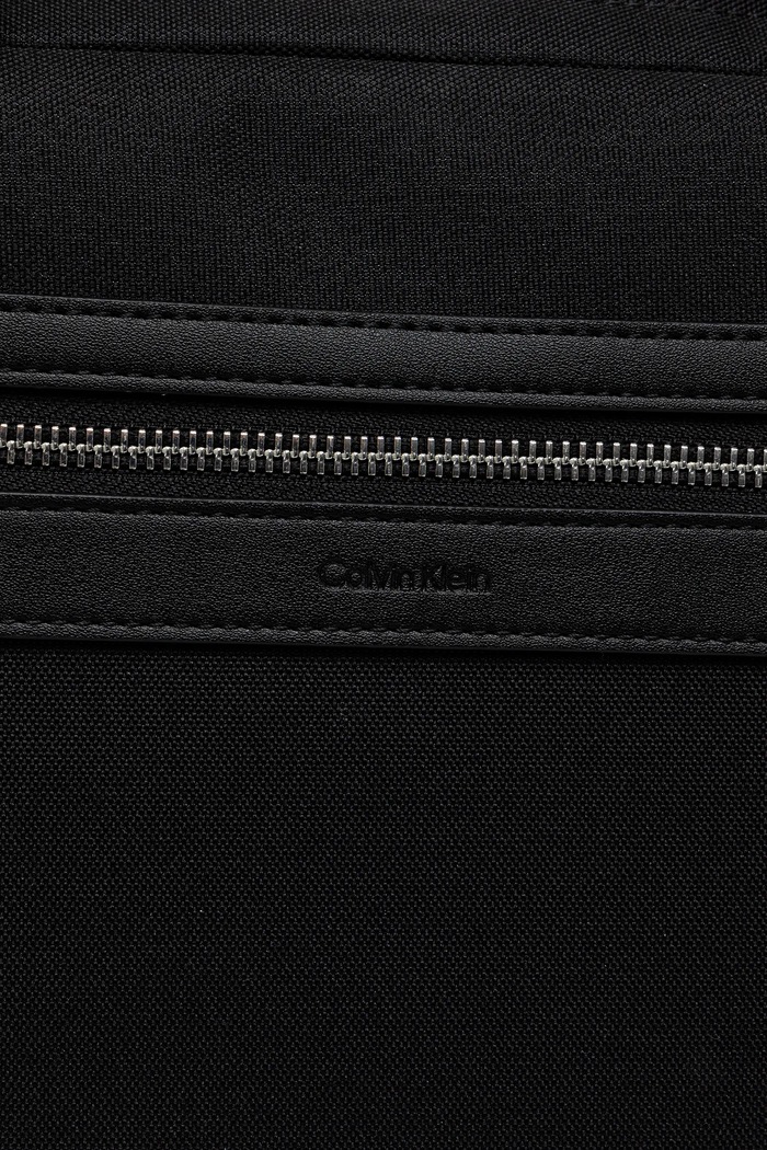 Torba za prenosnik Calvin Klein 39 x 29 x 8,5 cm črna LV04D3032G
