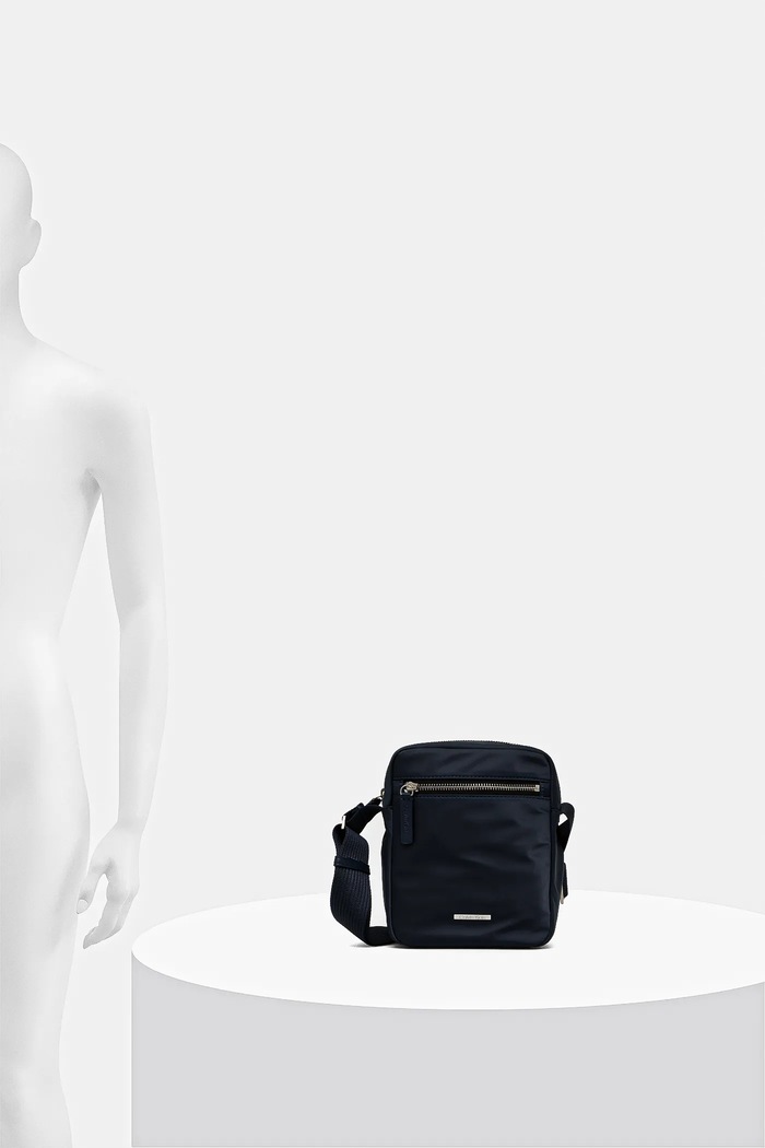 Calvin Klein saszetka LV04D3176G