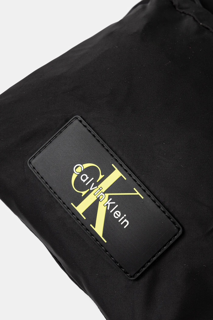 Torba Calvin Klein crna LV04G1079G