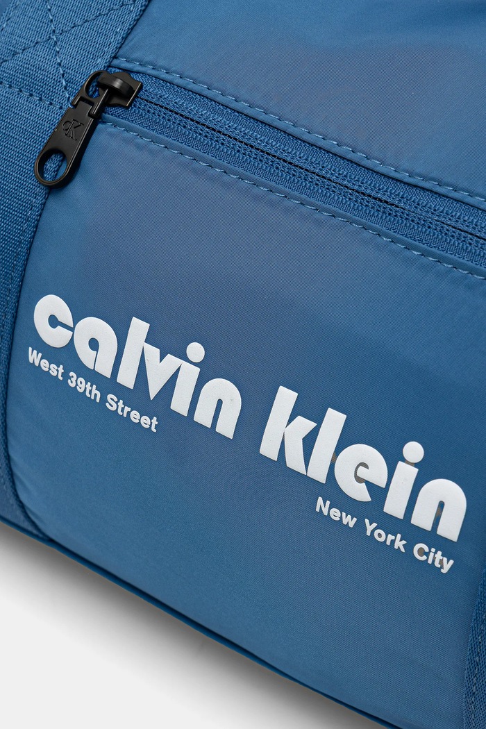 Taška Calvin Klein 43 x 23 x 24 cm modrá LV04G3163G
