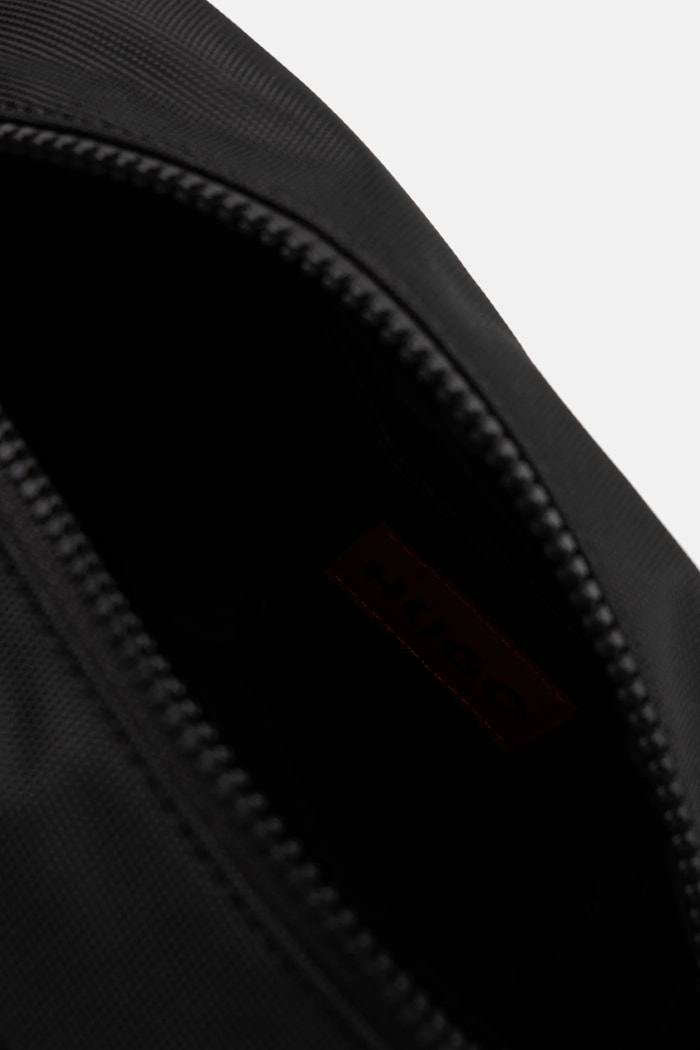 Kosmetická taška HUGO Ethon 3.0_Washbag 50549012 černá