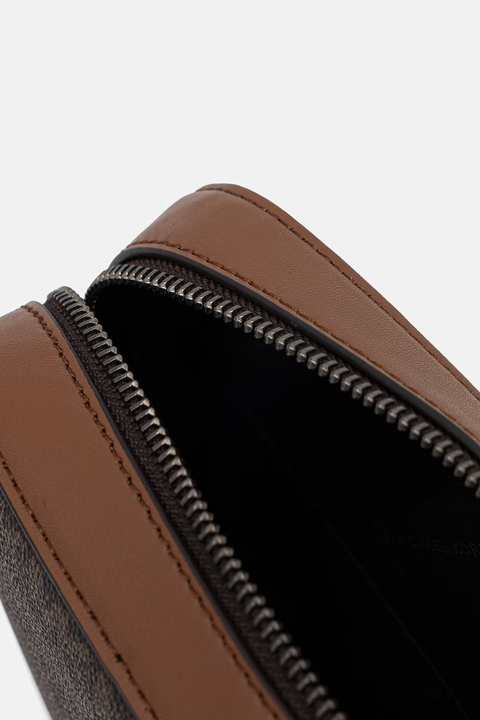 Michael Kors saszetka męska HUDSON 33T5LHDM0B brązowy
