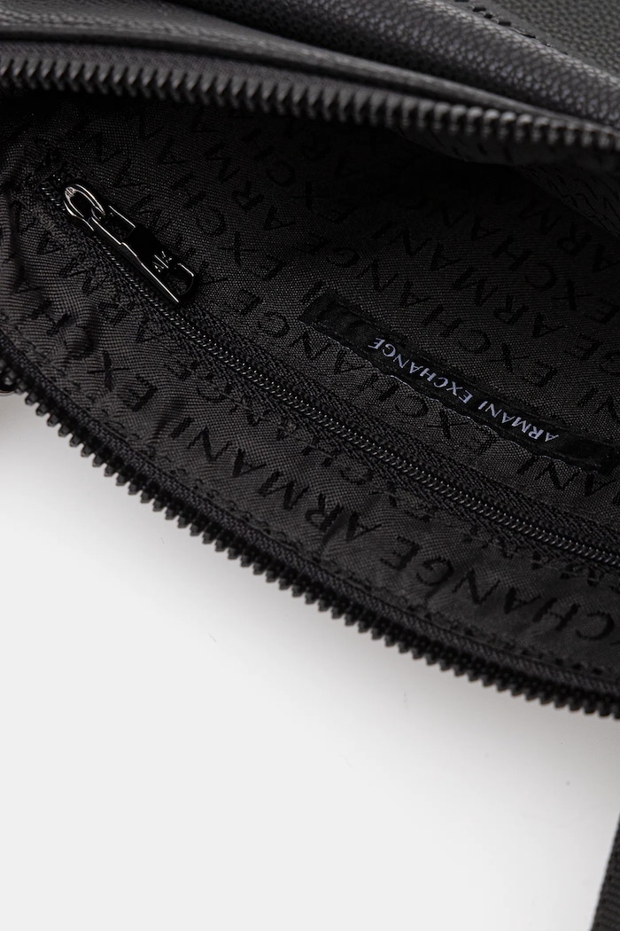 Сумка Armani Exchange XM001598.AF17090