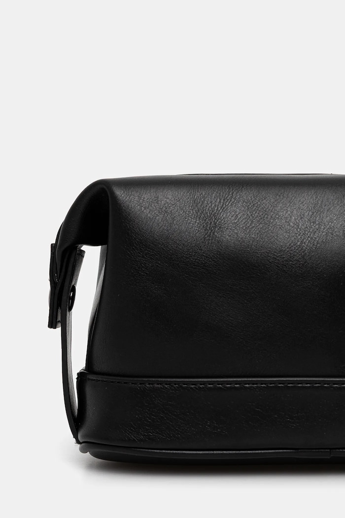 Doplňky Kosmetická taška Guess BOSTON PMBOCA.P5456 černá