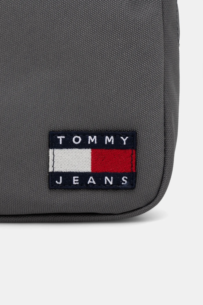Tommy Jeans táska szürke AM0AM13710
