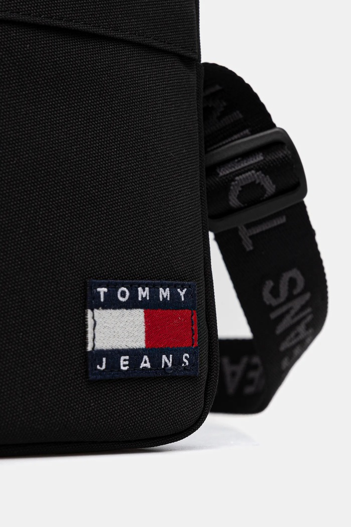 Torba Tommy Jeans crna AM0AM13710