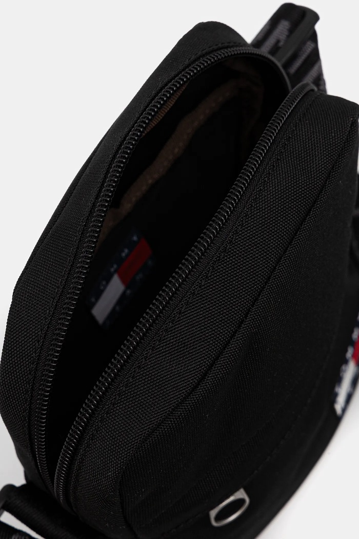 Torba Tommy Jeans AM0AM13710 crna