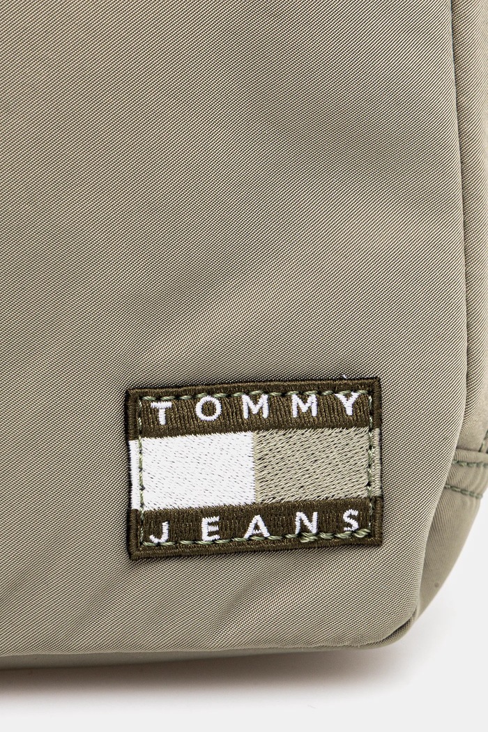 Malá taška Tommy Jeans zelená AM0AM13717