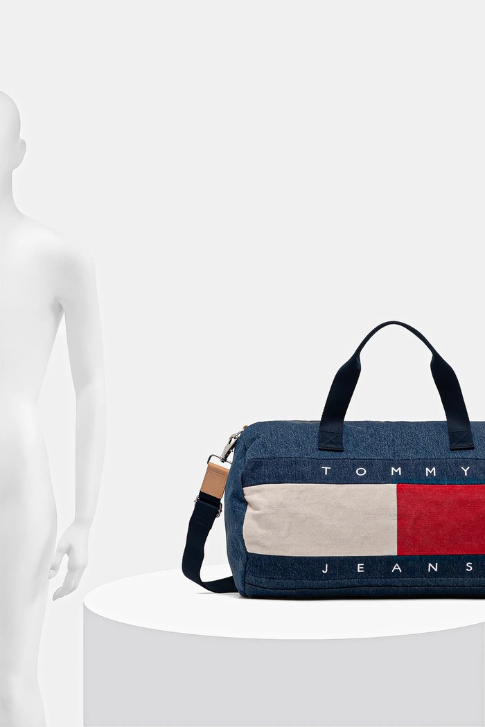 Taška Tommy Jeans 48 x 36 x 31 cm AM0AM13813